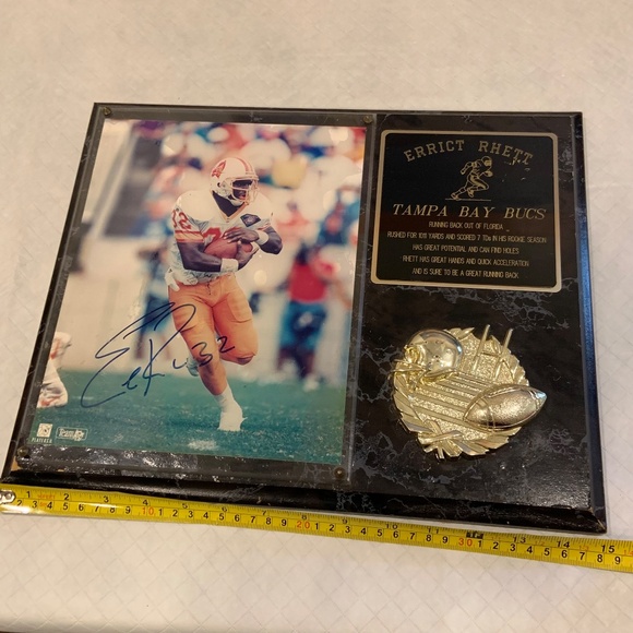 Vintage Tampa Bay Buccaneers Errict Rhett Auto NFL 15" x 12" Wall Plaque - Picture 15 of 16